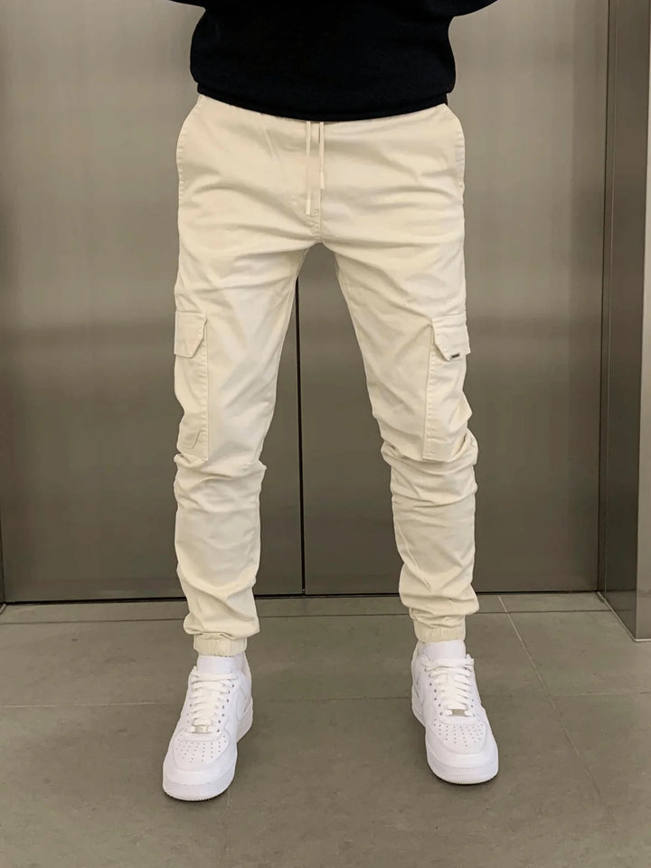 Pantalón Cargo Slim · Mott