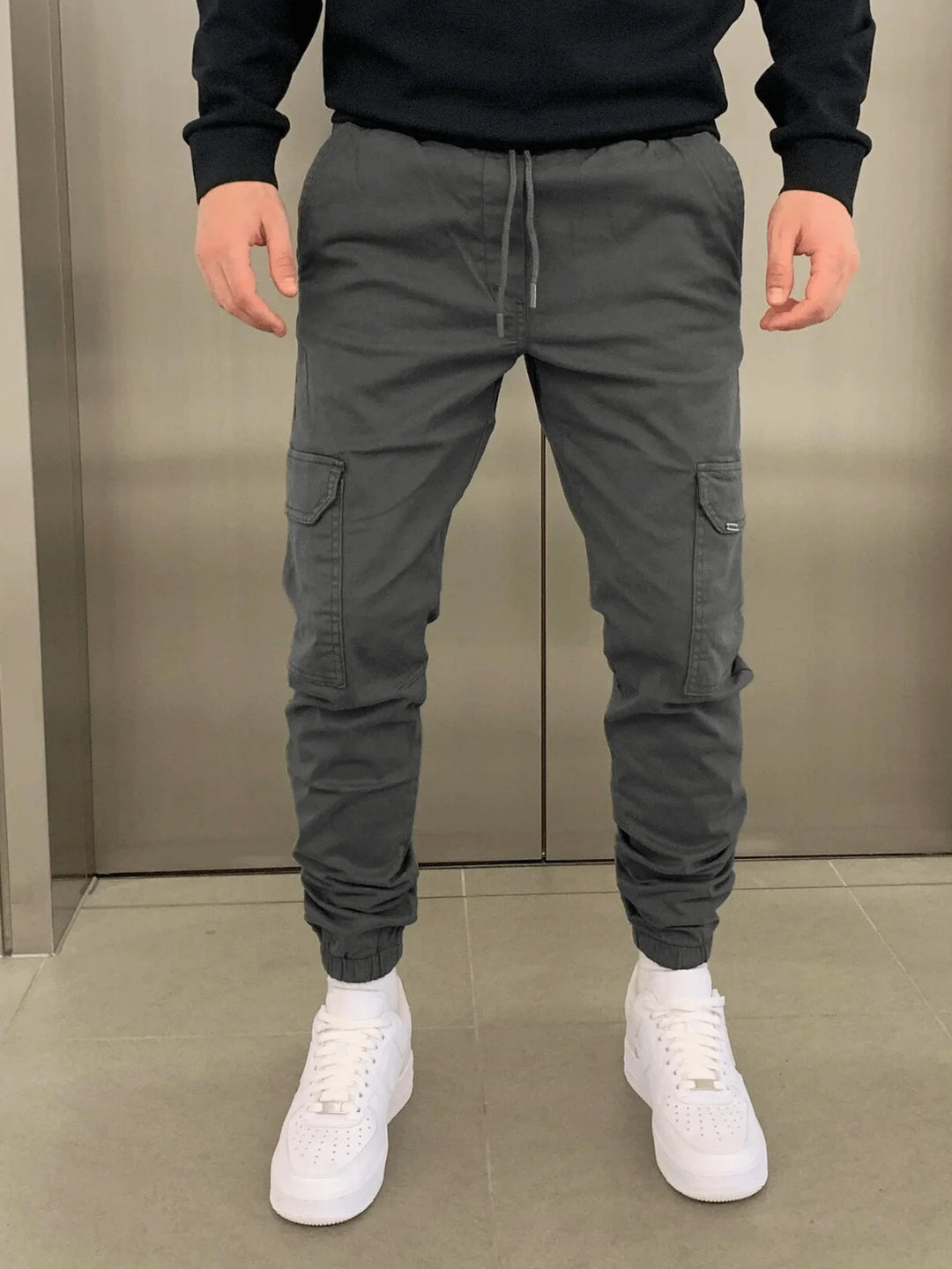 Pantalón Cargo Slim · Mott